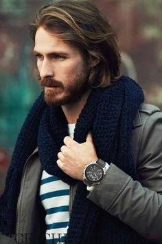 Coupe de cheveux homme long