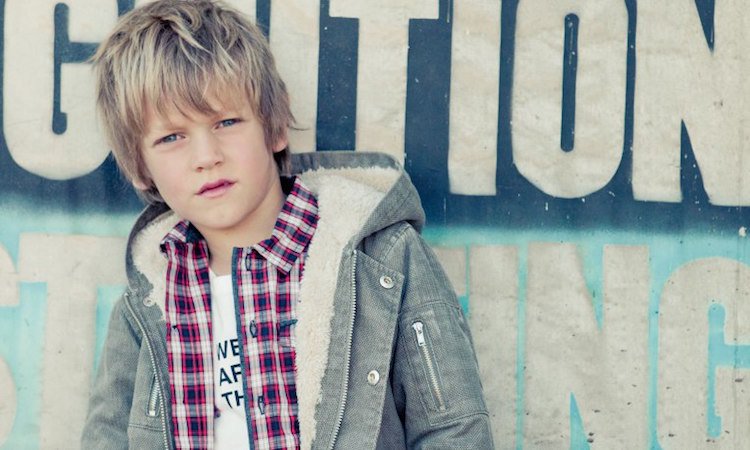 Coupe de cheveux enfant mode