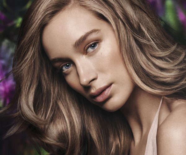 Invati mannequin blonde